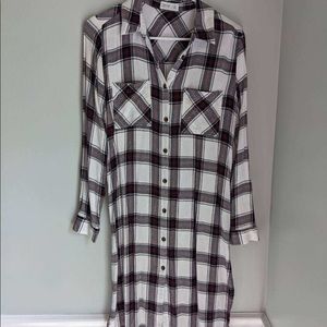 Flannel dress perfect for fall and boot wearing! 🧡